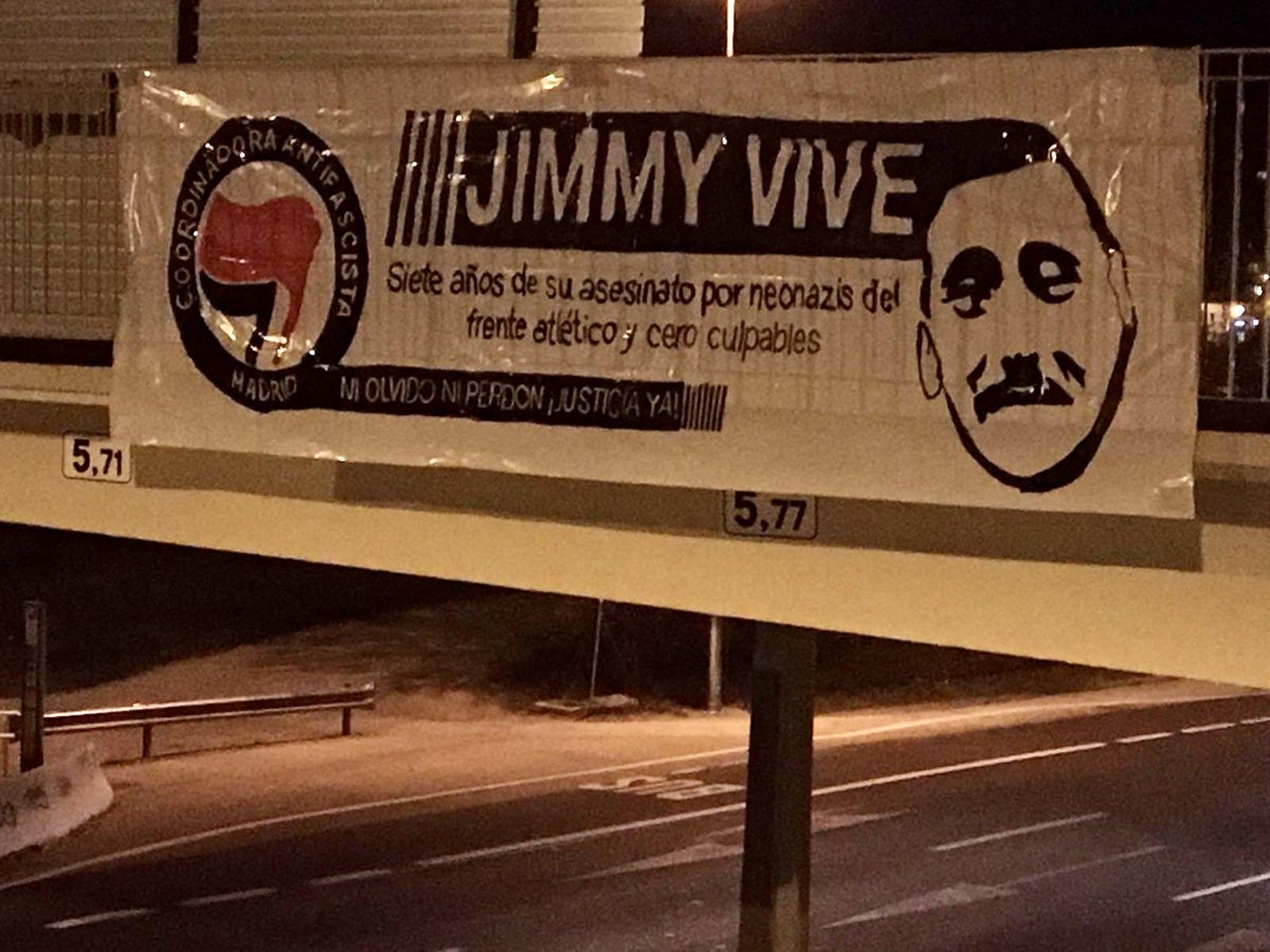 Desde la Coordinadora Antifascista de Madrid seguimos recordando la memoria de Jimmy y exigiendo justicia. 

¡El mejor homenaje es continuar la lucha!

#JimmyVive
#XustizaParaJimmy