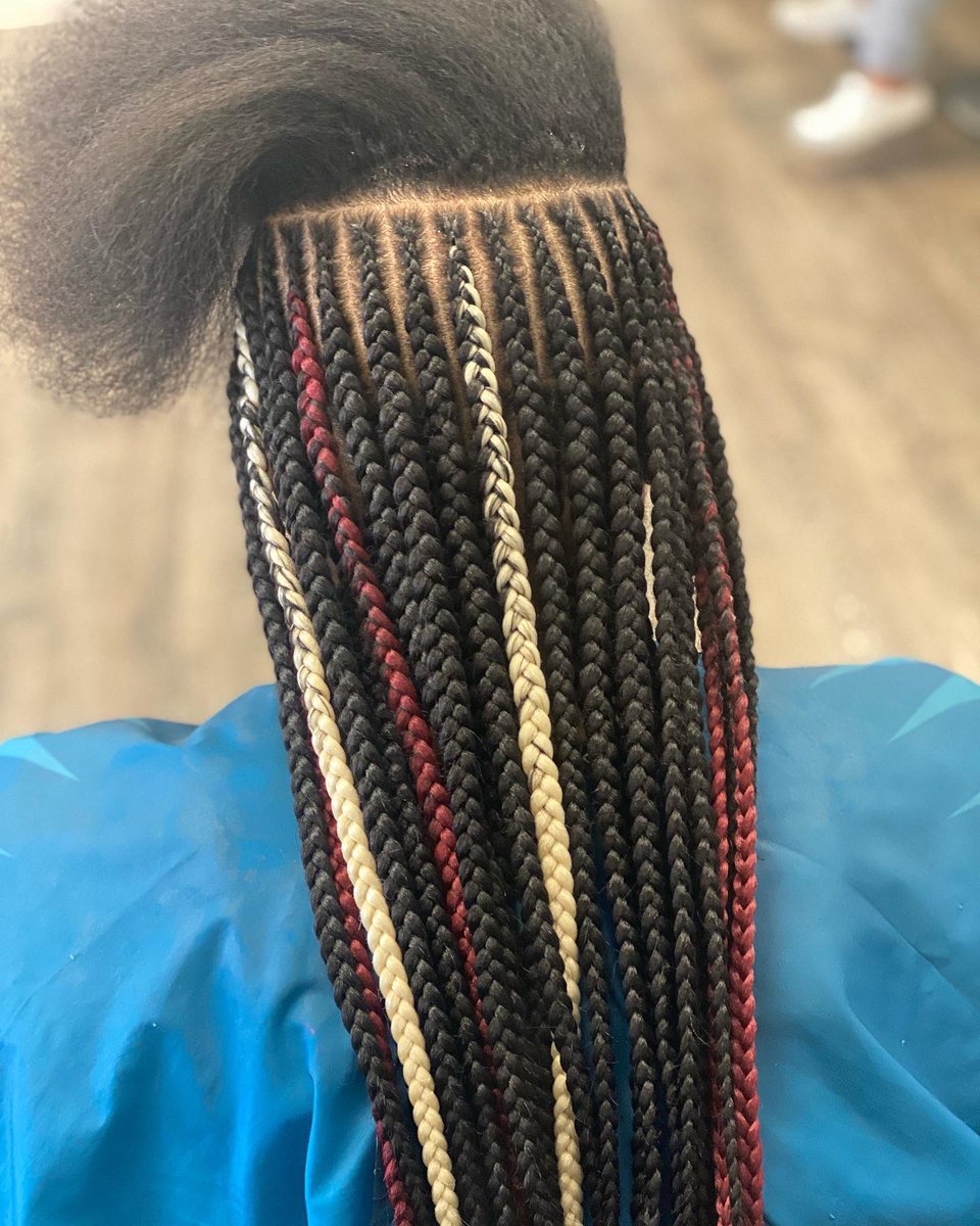 AmaNicole16's tweet image. 3 Layer Feed-Ins 🥵

#ecu #ecu20 #ecu21 #ecu22 #ecu23 #ecu24 #ecu25 #greenvillenc #hair #protectivestyles