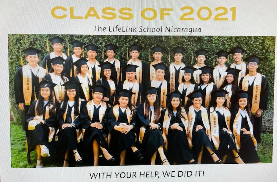 LifeLinkInt's tweet photo. Graduation week! This amazing group aka ‘Generación Alfa’ will be receiving their HS diplomas on Saturday. #lifelinkint https://t.co/LAiHvVutLA