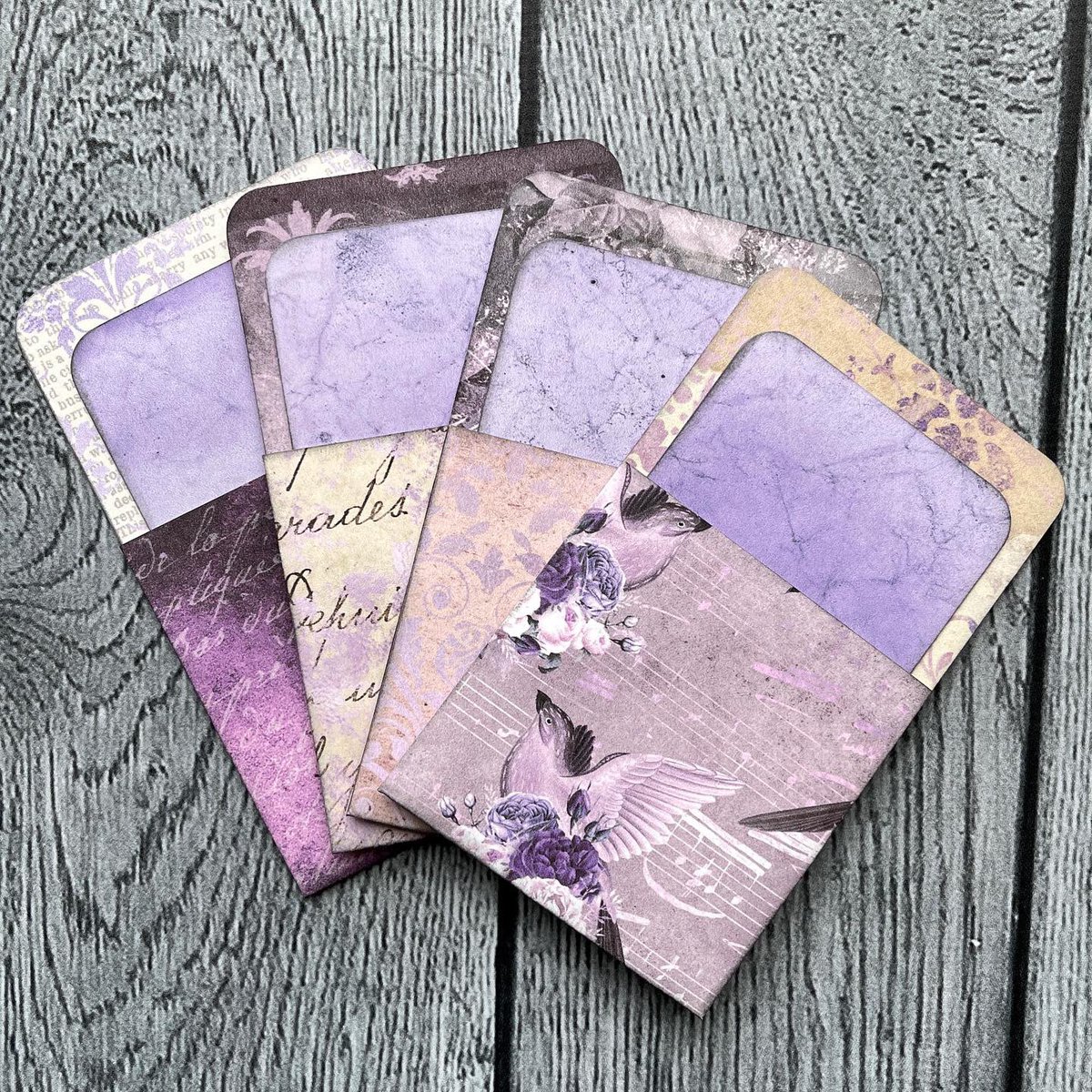 Papercutsnsuch's tweet image. Looking for stocking stuffers for your favorite journaler or book lover? #librarypockets