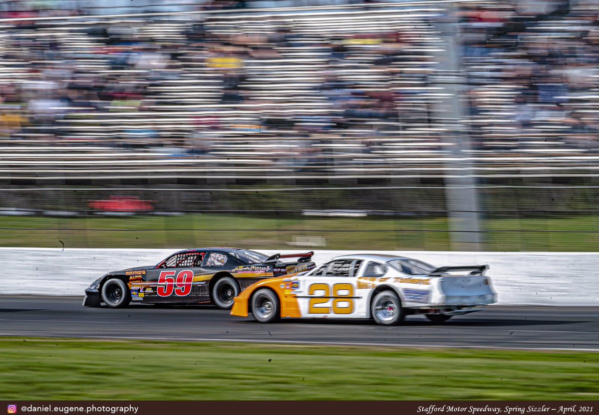 StaffordSpeedwy's tweet photo. A little love for our weekly winged division ✈️ 

The Limited Late Models had some great racing in 2021. Don’t sleep on this division next summer 💪 

📸 daniel eugene photography 
#StaffordSpeedway #LimitedLateModel #Wings https://t.co/UmwIpm72A4
