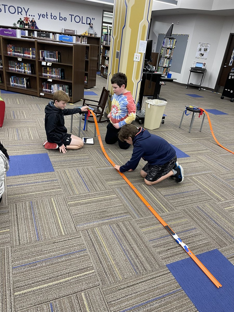 Boyer Elementary Library tweet media