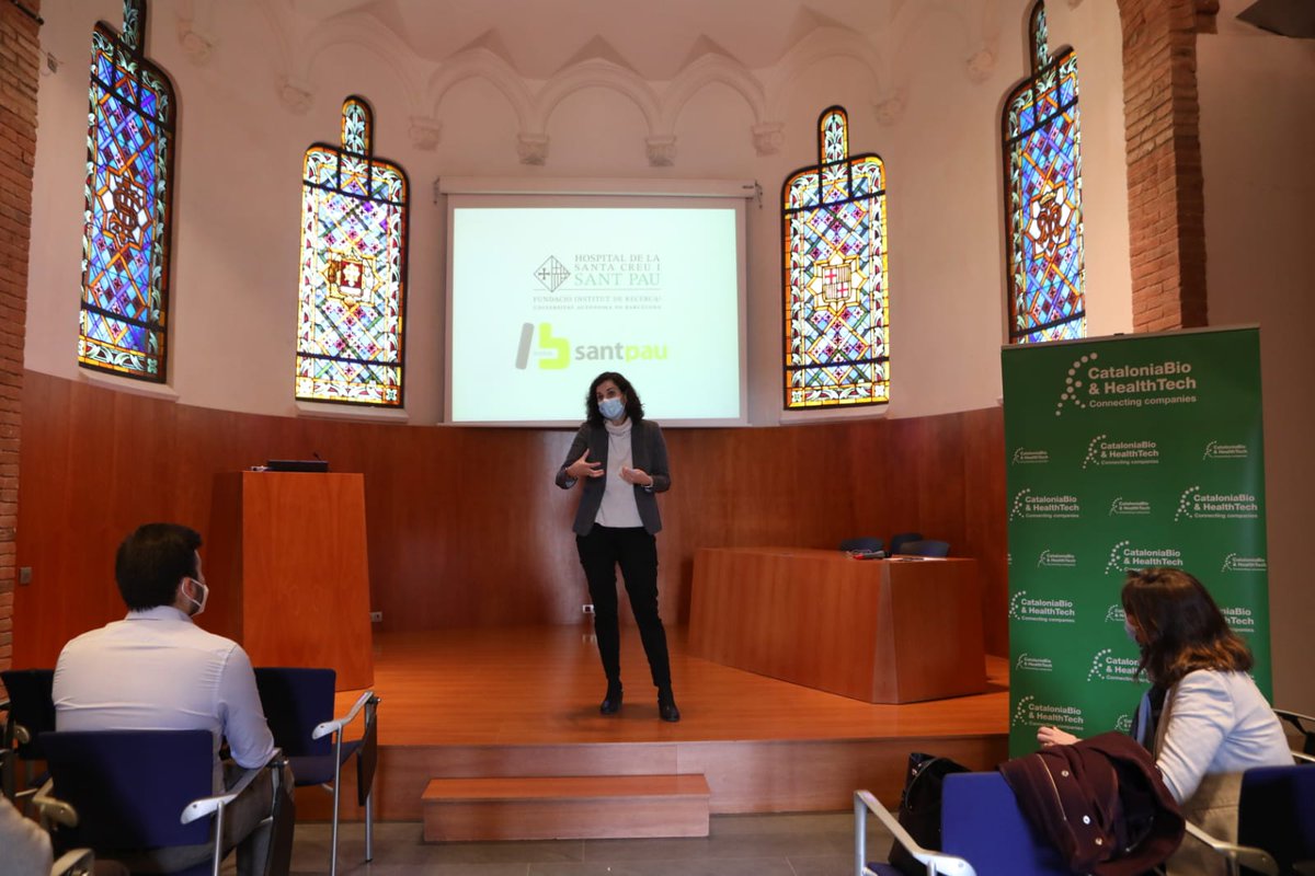 CataloniaHealth's tweet photo. 🟢 Starting the #HospitalConnection with @HospitalSantPau @IIBSantPau. Welcome by @MartaPalicioH, third VP of #CataloniaBioHT and Innovation R&D Director of @WerfenOEM, and Judit Anido, CEO of @cataloniabioHT
#WeAreCataloniaBioHT https://t.co/sZ1CACRuTM