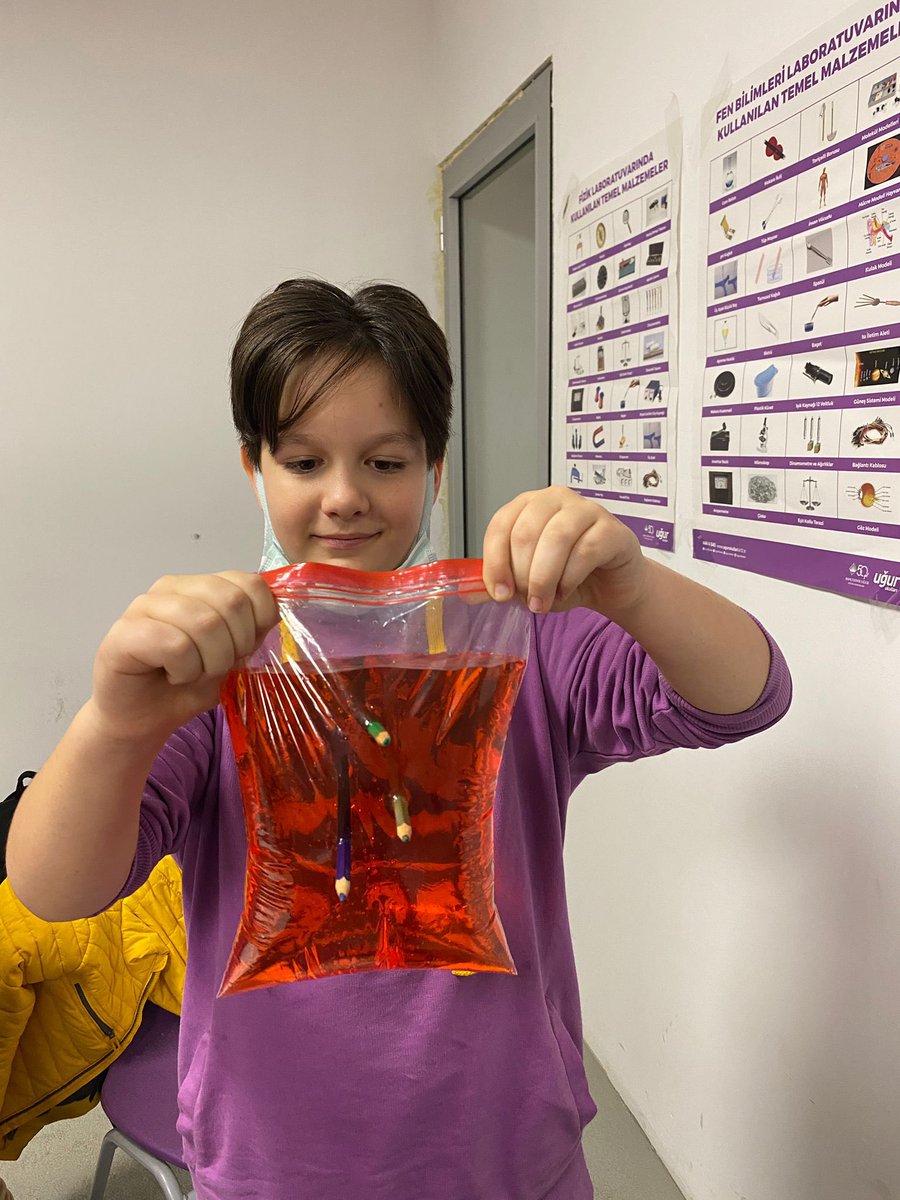 Uğurlu mucitler:Sihirli kalem deneyi🌟🌟 <a href="/ardaergez/">Arda ERGEZ</a> <a href="/Filizolgunpolat/">Filiz Polat</a> <a href="/Elvan74278976/">Elvan paşalı</a> <a href="/BakirciAycin/">Ayçin BAKIRCI</a> @KSKOrnekkoyUgur