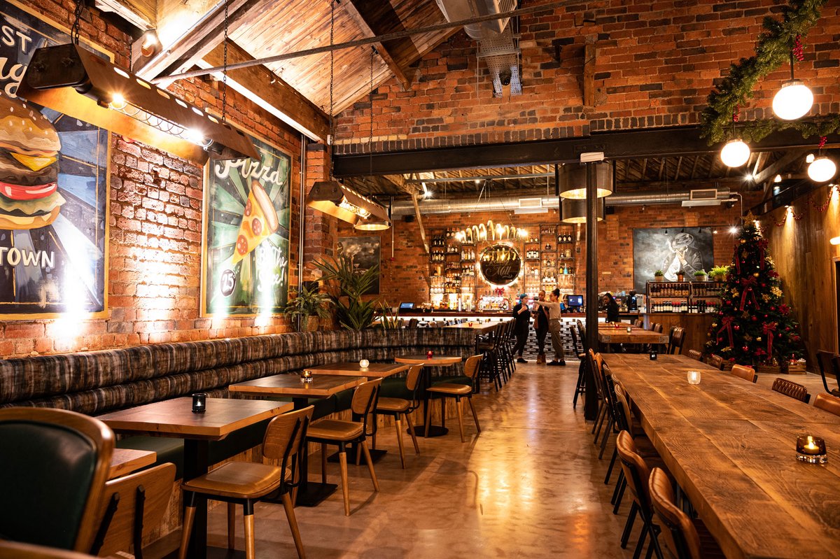 We are so pleased to be open for Breakfast, Lunch and Dinner. Why not check our menus out at therollingmill.co.uk/menus/  and book online now. Whether meeting friends, having a business lunch, drinks after work or an evening out come and give us a try! 😋