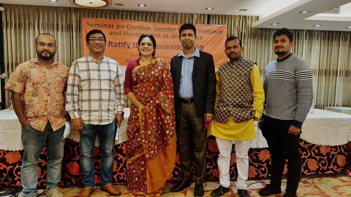 Awaj_fdn's tweet photo. Today @Awaj_fdn &amp; @FJS arranged a seminar on combating #GBV &amp; #ratificationofILOC190 in presence of Genderplatform, brands, factory management, TU, @ILO with an aim to stop violence against women in work, home &amp; streets. @stopGBVagainstwomen https://t.co/DoePQqvaOT