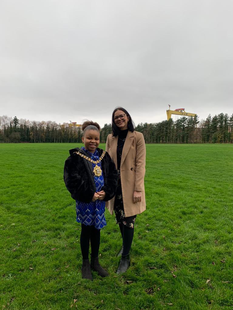 Michele_Bryans's tweet photo. Such a pleasure to meet 9 year old #LordMayorfortheDay Ezinne at our @EastSidePship #ESP25 photocall (official pics to follow) at Victoria Park @ConnsGreenway. Well done Lord Mayor @KateNicholl and @belfastcc for giving Ezinne the opportunity!I am sure she is having the best day! https://t.co/2hoWI13Sd6