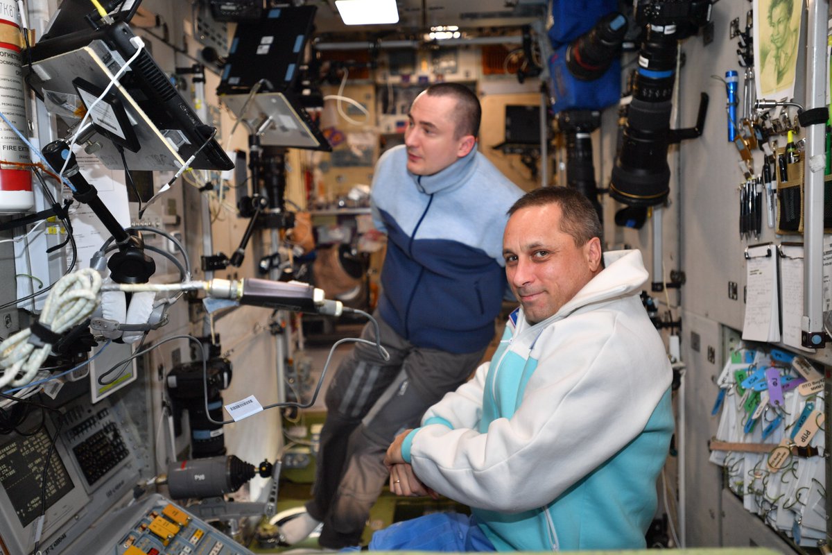 astro_matthias's tweet photo. Congratulations to my Russian colleagues on the arrival of the Node Module last week! It's the final @roscosmos module planned for the @Space_Station, adding new docking ports to the Russian segment. We enjoyed the tranquility &amp; acoustics during our first look inside. #CosmicKiss https://t.co/qsQNSWiaZV