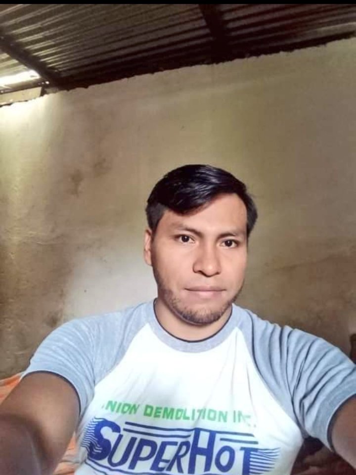 Sakuravandalico's tweet photo. Buenos Dias Twiteros🇳🇮
Hoy Norlan Cardenas cumple 2 años Preso Injustamente todo por pensar diferente y querer una Nicaragua Libre🇳🇮 https://t.co/i6TSU7ajdt