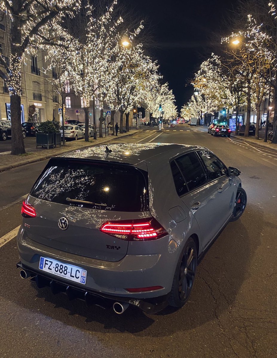 FastCarsWorld's tweet photo. Volkswagen Golf 7 GTI TCR 🍑 https://t.co/846bn9PSeT