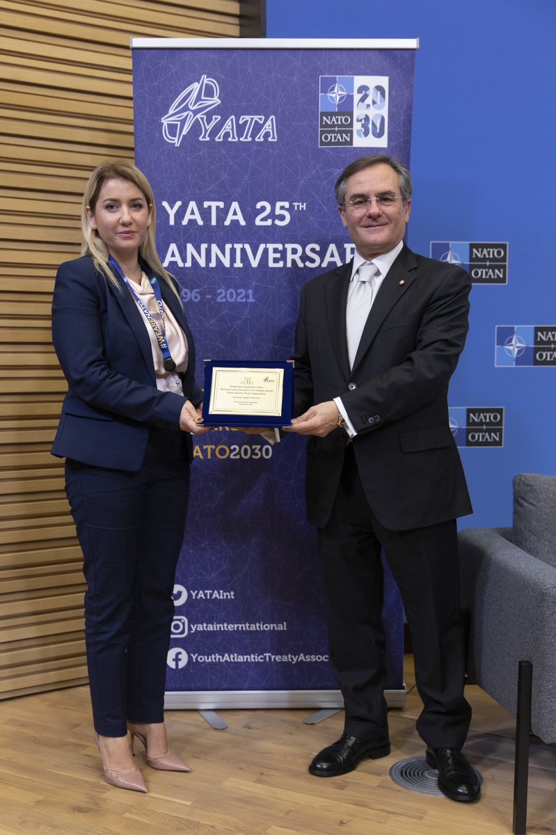 YATAInt's tweet photo. @NdSNATO, Head of the Engagement section of @NATO, has underlined the importance of investing in the new generations as multipliers of the voice of NATO and transatlantic values. Mr De Santis received a plaque from YATA as a sign of gratitude for the constant support demonstrate https://t.co/U1Hk0cezD9