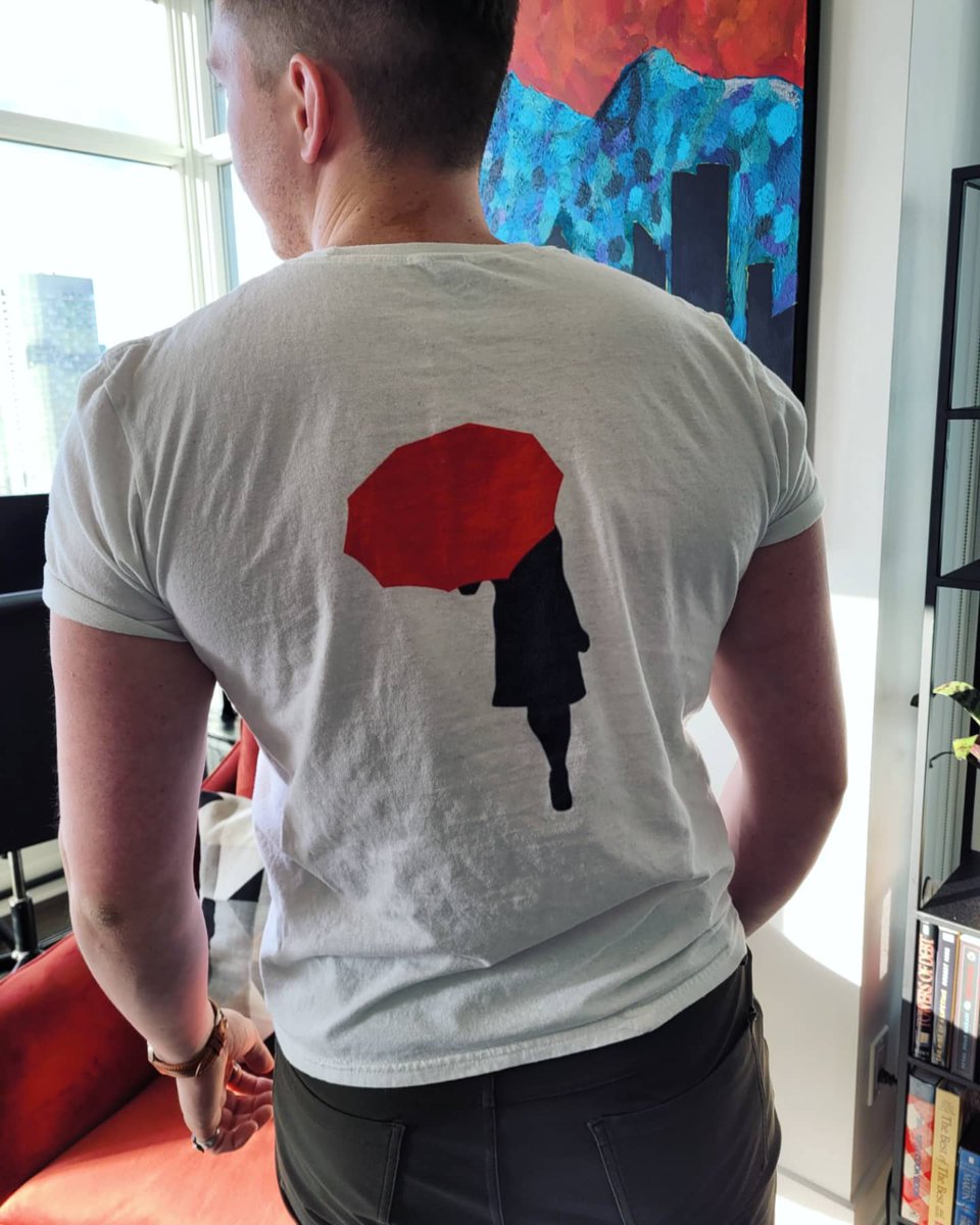 shopdeviation's tweet image. My bestie is out here showing support for sex workers 💖 

This makes my heart happy.