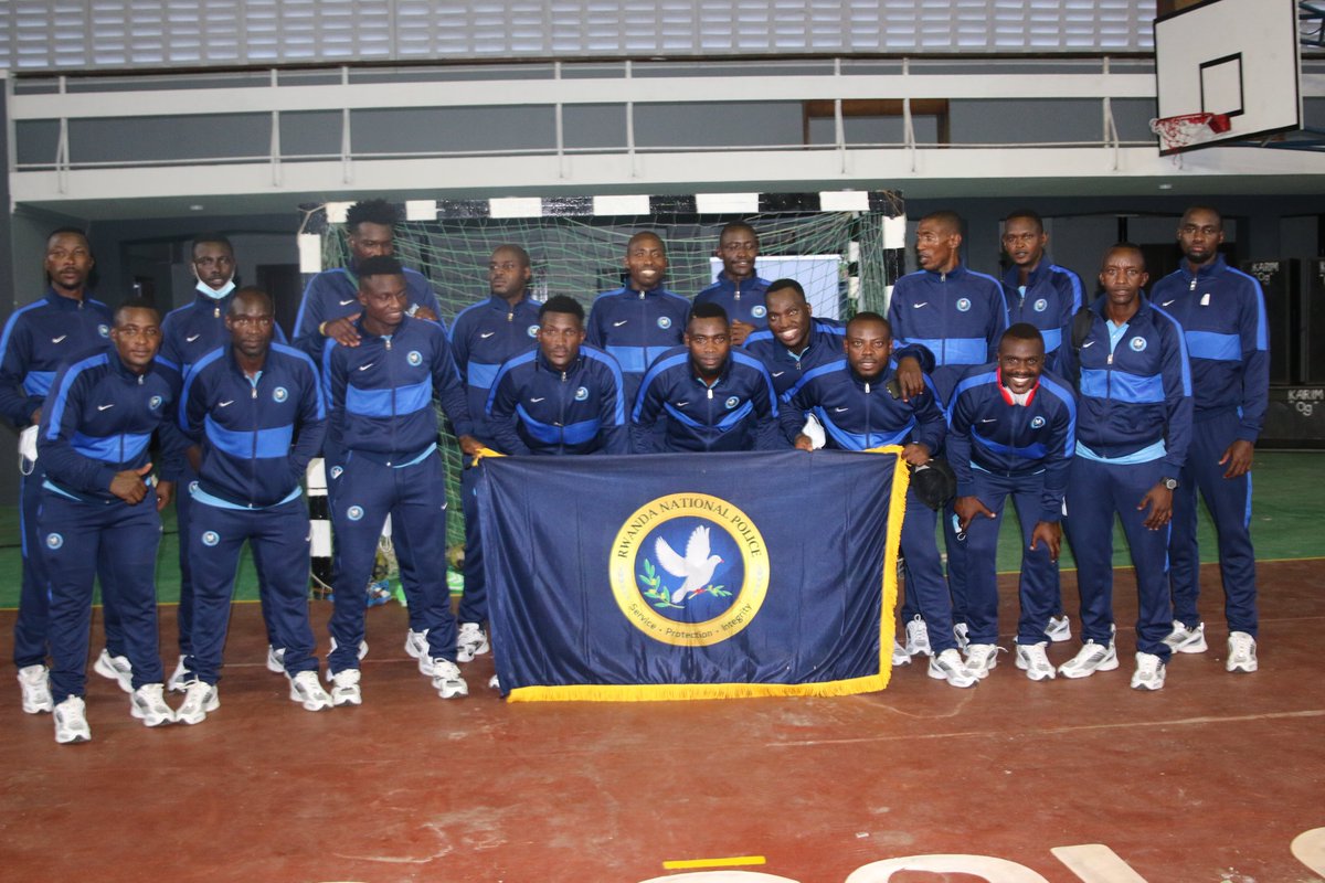 policehandball's tweet photo. https://t.co/mKkYGRjU4d
