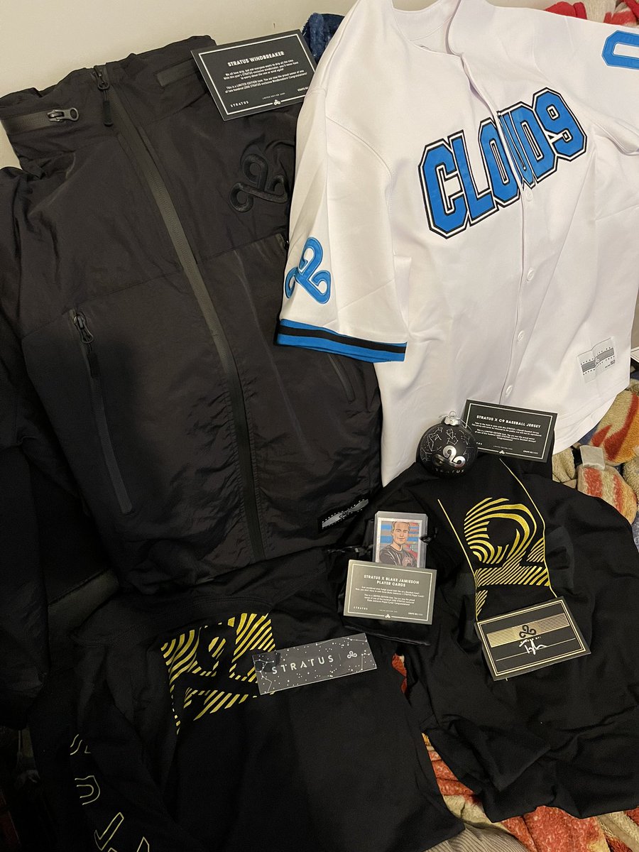 Th3GuyB3sideY0u's tweet photo. Second crate was definitely better than first #STRATUS21 @C9Stratus @Cloud9 https://t.co/YASn9xP3Zj