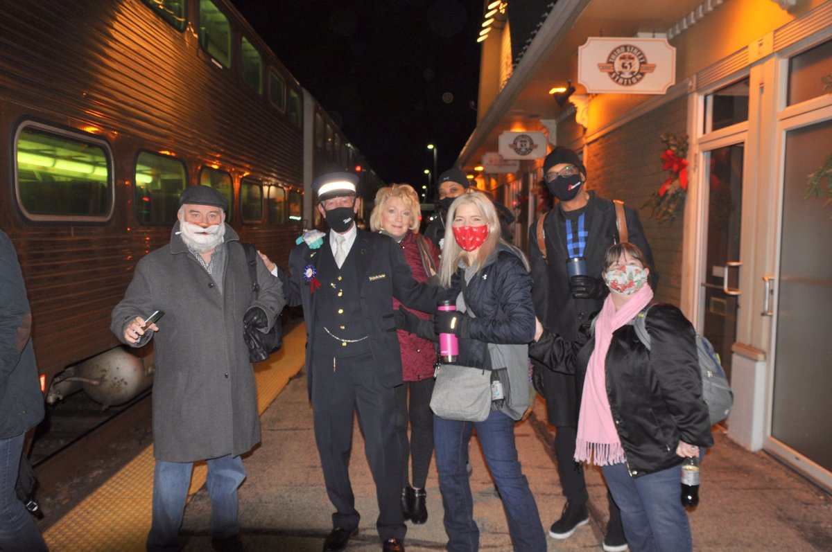 Metra's tweet photo. UP Metra conductor JJ Keigley made his last eastbound trip this morning on Train 16 out of Elburn. Mr. Keigley, well known for his friendliness onboard and his Halloween costumes, started on the railroad in 1967, only pausing his service in 1969 after being drafted into the Army. https://t.co/wqHU0ieSZU