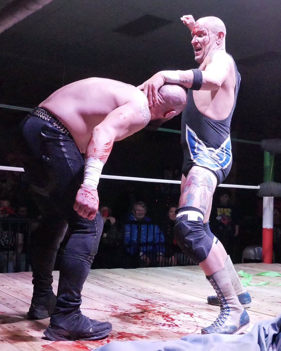 GdlssHthn's tweet photo. @CodyFnHawk #grudgematch @TheFGW 
#moreviolence #bloodbath #noholdsbarred #nodq #nocountouts https://t.co/DT0hTpmCul