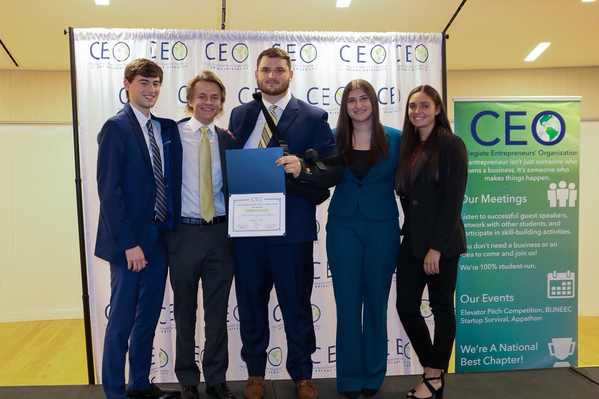 Congratulations to the top 3 winning teams of our semi-annual Global Pitch Competition!

Hundreds of first-year students worked in teams to develop a company aimed at solving a global problem in reference to the 17 UN Sustainable Development Goals. Great job to everyone!💡