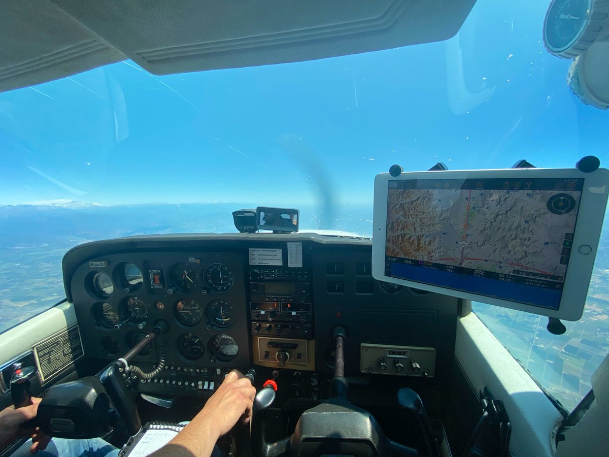 marsanchezmor's tweet photo. Fly…. @Cessna @AirNavPro @Apple #AvGeek #aviation #aviationgeek #Pilot #pilotlife #fly #flying #aviacion #airnav #ipad https://t.co/xTeCY0o1iZ