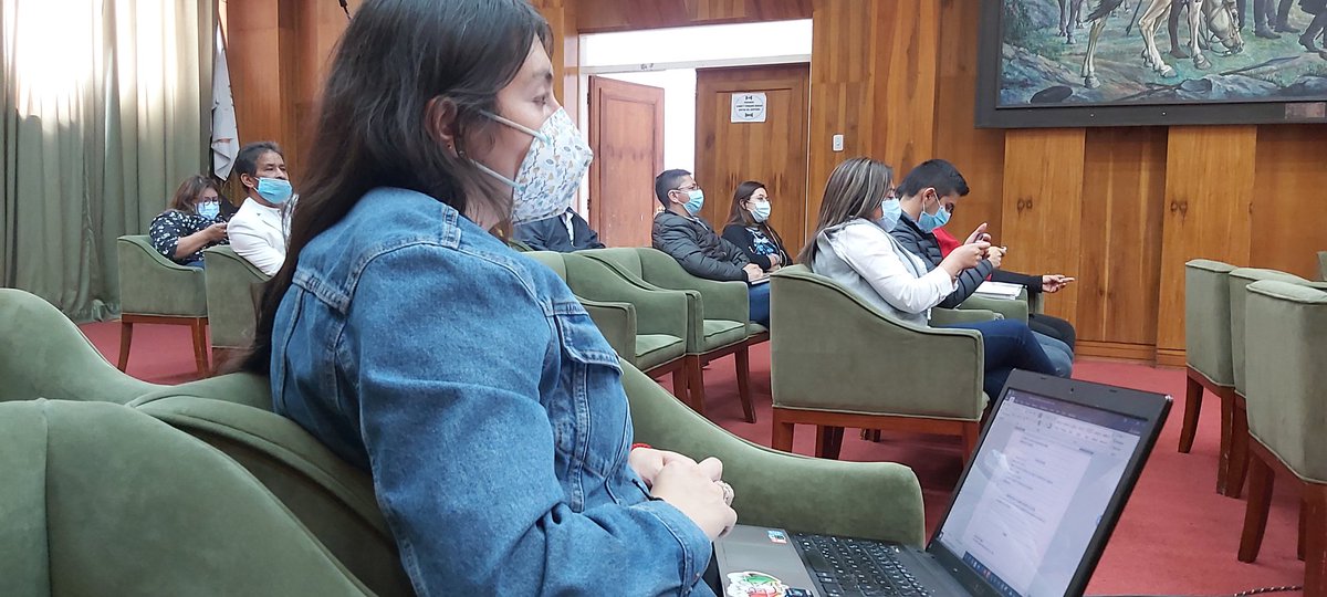 SePlaneacionBoy's tweet photo. La @seifraboy expone el estado de más de 29 obras nuevas y adicionales, abordadas durante este año; menciona acciones de prevención y mitigación por $648 millones, y el próximo inicio de la contratación de obra para el puente peatonal sobre la BTS del barrio Patriotas en Tunja https://t.co/8w11J5lPFg