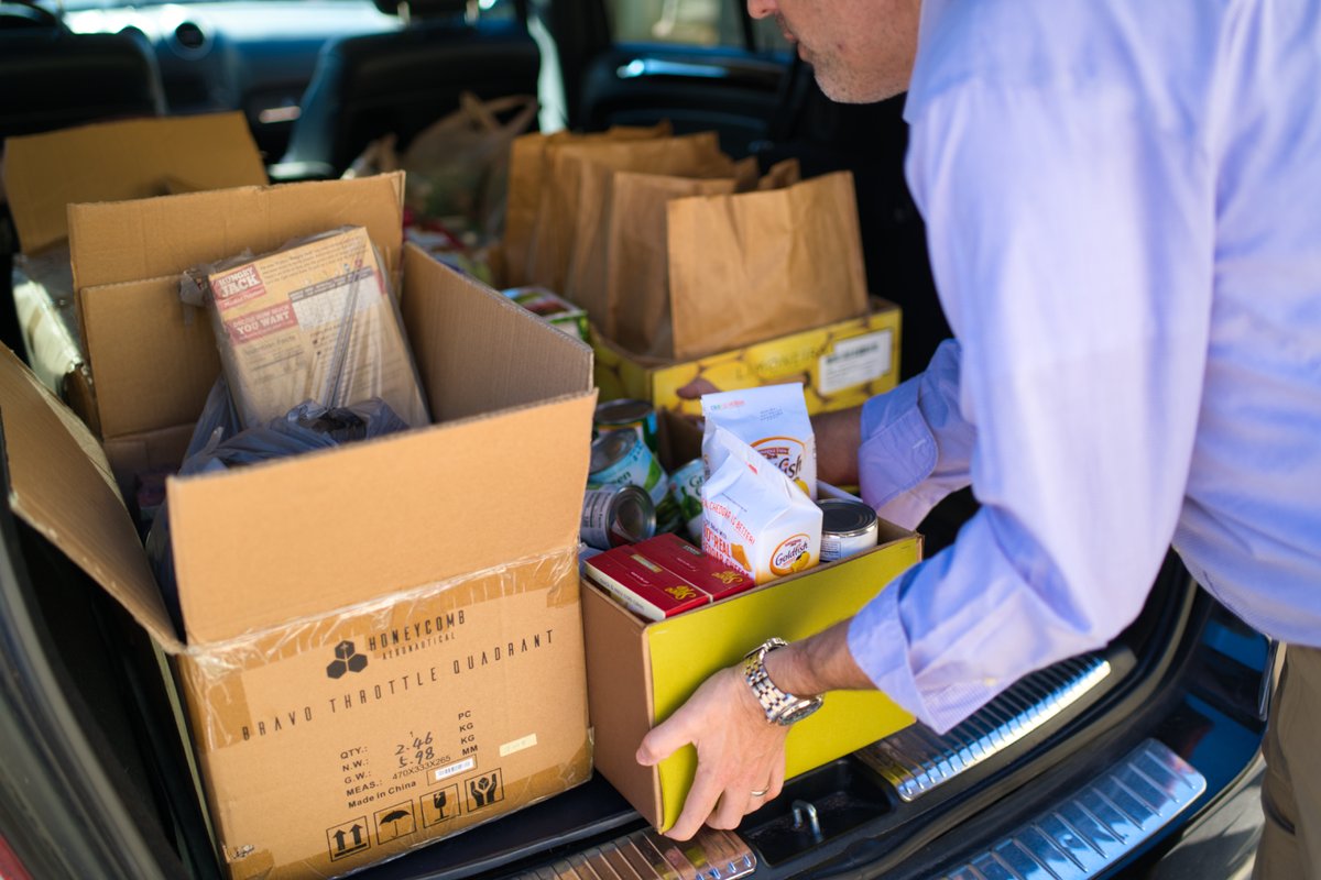 GleimCMAReview's tweet photo. In celebration of #GivingTuesday, we want to say thank you to everyone who participated in our November Giving Back campaign. Together we were able to provide over 48,200 meals for hungry families this holiday season. @BOTMfoodbank https://t.co/m8VA6qumaf
