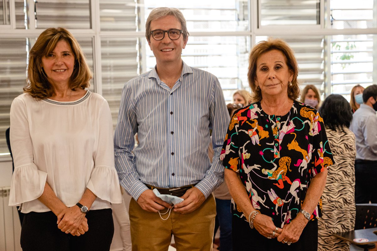 jhonboretto's tweet photo. ¡UN GRANDÍSIMO HONOR!

Hoy es mi último día como Decano de @EconomicasUNC, luego de más de 6 años.

Comparto en un hilo algunos de los logros que alcanzamos en estos años: https://t.co/rMIHj2AOgS