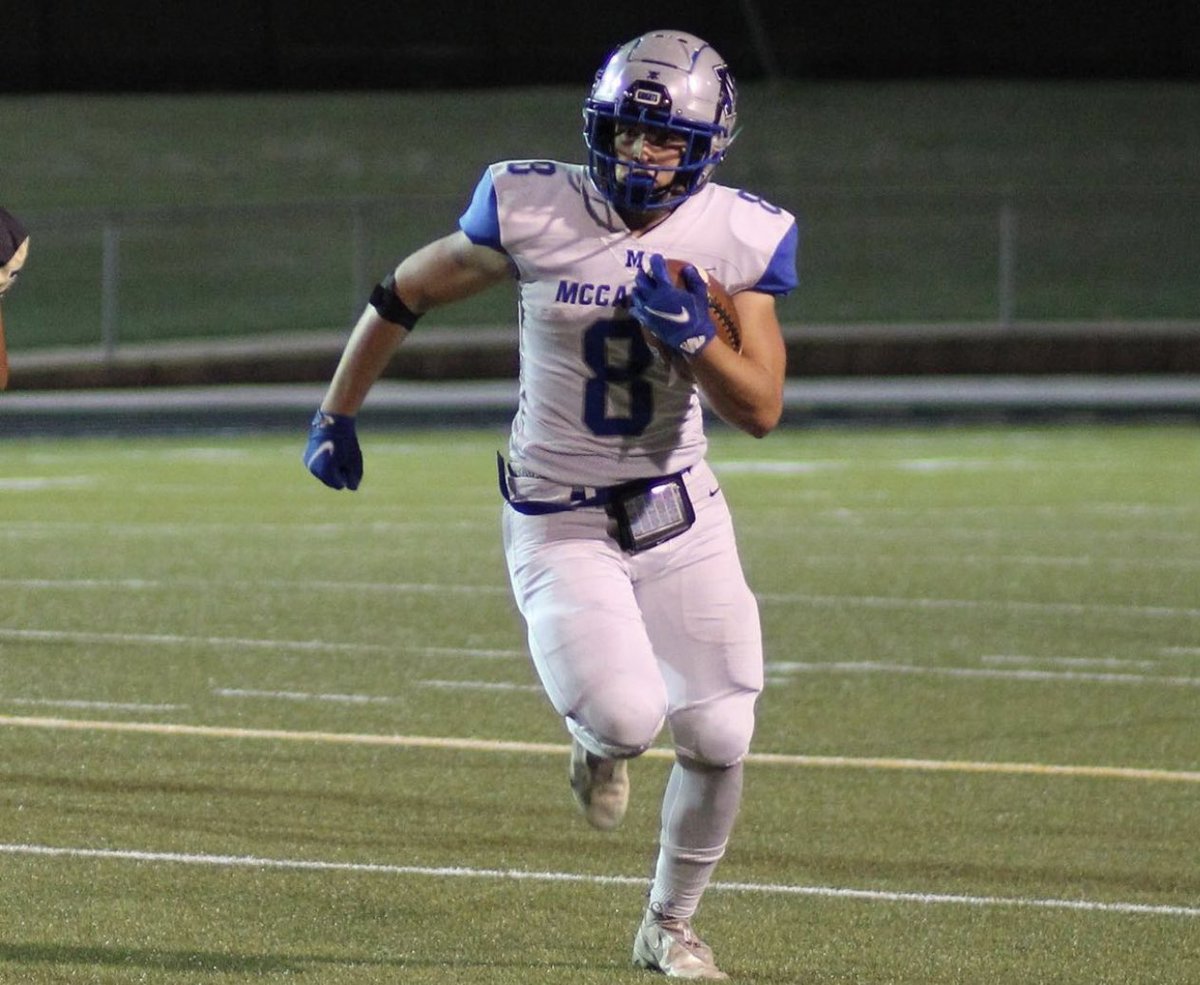 Brock Fanning 2022 ATH 6’0” 185 3.81 GPA Started at Fullback. Played Safety and Linebacker as well. Film:hudl.com/v/2G7r64 #RecruitTheMac22 #RecruitTheMac