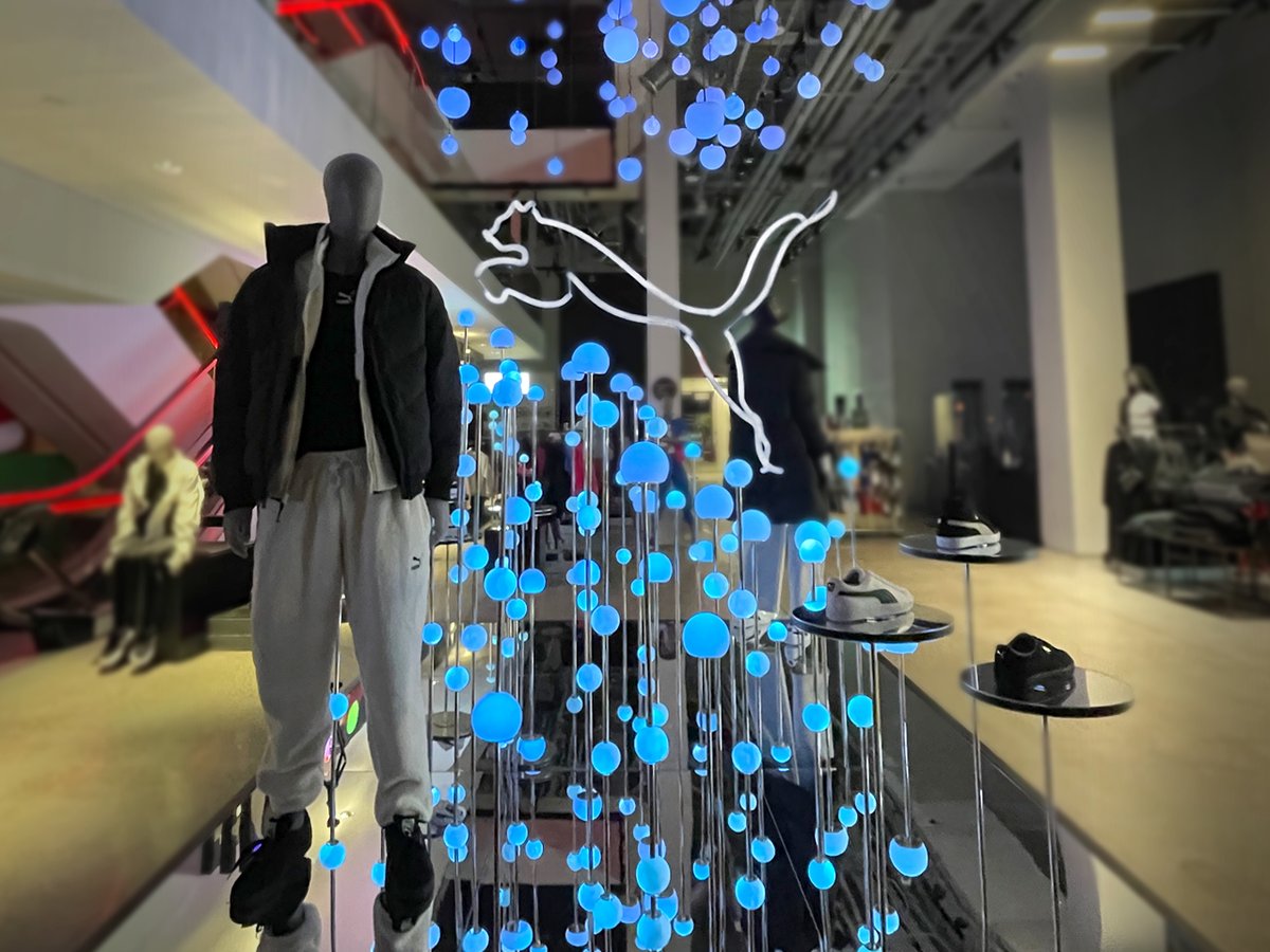 facultyny's tweet photo. Let it glow, let it glow, let it glow! We’re so excited for our partnership with @Puma to light up this winter season. If you’re in NYC, go check it out! https://t.co/d4SaWIOMD0 https://t.co/bYnxNlBGO3
