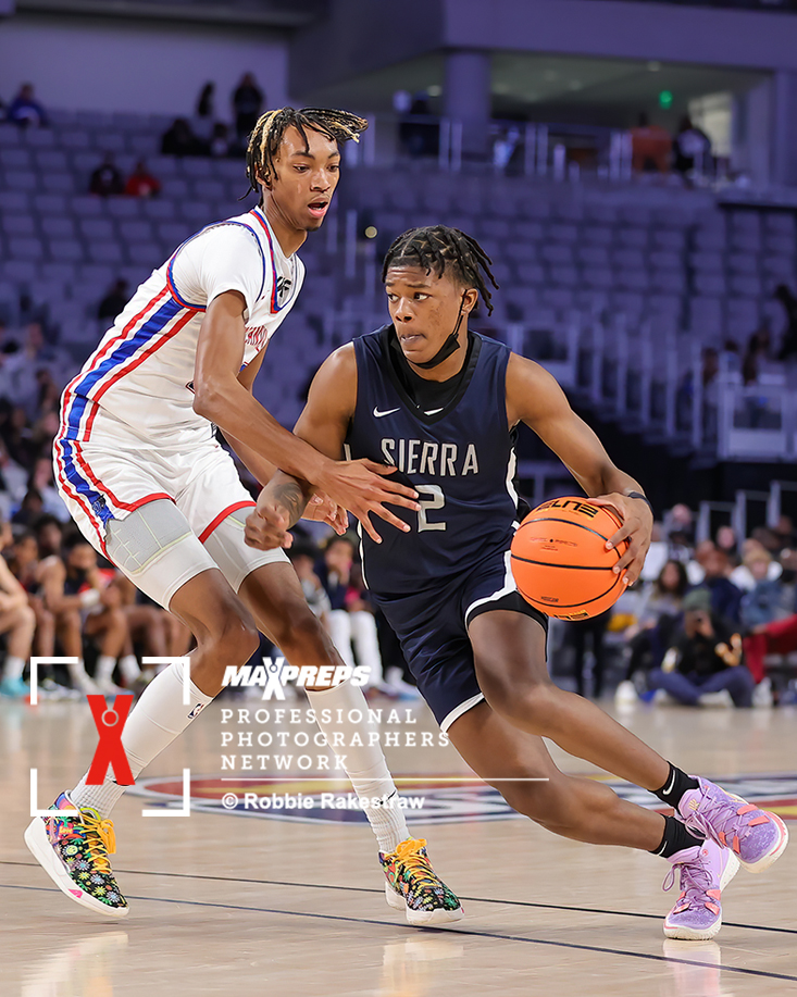 robbierakestraw's tweet photo. MaxPreps pro photos from the Thanksgiving Hoopfest @SCanyonSports - Duncanville game are up at https://t.co/EWvckebhBo @0BronnyJames @KingJames @DylanMetoyer #TimRudovskiy #MikePrice @MaxPrepsPR https://t.co/QU1v31mPms
