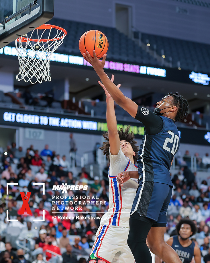 robbierakestraw's tweet photo. MaxPreps pro photos from the Thanksgiving Hoopfest @SCanyonSports - Duncanville game are up at https://t.co/EWvckebhBo @0BronnyJames @KingJames @DylanMetoyer #TimRudovskiy #MikePrice @MaxPrepsPR https://t.co/QU1v31mPms