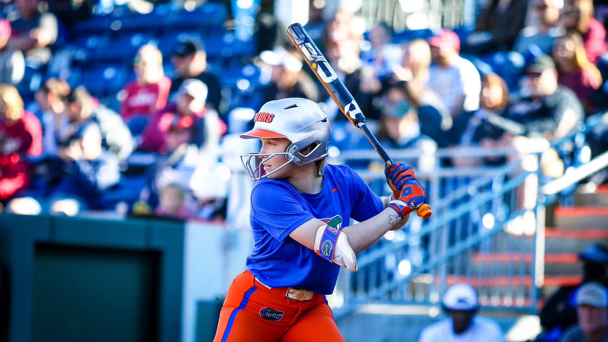 Freshman SZN coming up 🔜  #GoGators