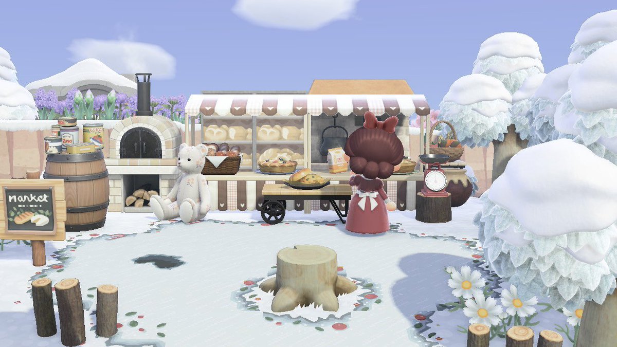 chelsdoesdoodle's tweet photo. I had a go at making a lil market✨ #AnimalCrossing #AnimalCrossingDesigns #ACNH https://t.co/LvYa4YlL13