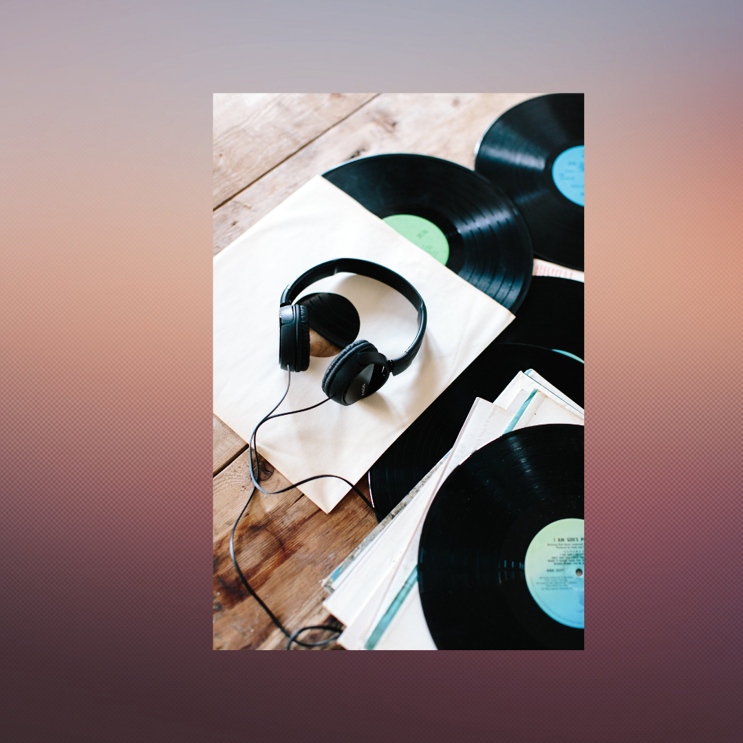 cbartistry's tweet photo. What’s your soundtrack today? Traditionally, I love smooth jazz, specifically Maysa, but recently, I’ve been listening to a lot of Anita Baker and I’m obsessed with Sweet Love.
.
 I could have it on repeat all day and not get sick of it! No matter what it is, I love listeni https://t.co/h6JH80tY67