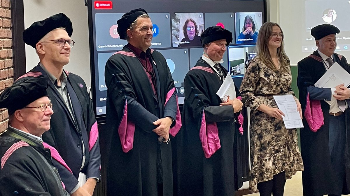 Last Friday Dana Busschots successfully defended her PhD thesis "Moving forward: hepatitis C elimination within reach in Belgium" under supervision of promotor prof dr. Geert Robaeys. Congratulations!!!

<a href="/uhasselt/">Universiteit Hasselt</a> <a href="/ZOLziekenhuis/">ZOL</a> #WeAreLCRC