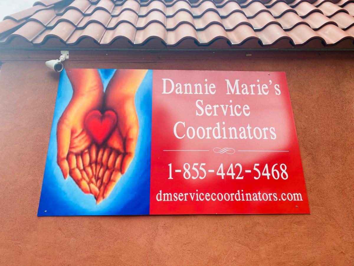 MrSign_PGH's tweet image. We love the way the colors turned out on this sign, it really pops against their stucco building.

#BusinessSign #MrSign #PIttsburghhttps://mrsignpittsburgh.com/products.cfm?signtypeProd=95298055609&amp;amp;pgtype=Architectural%20%26%20Industrial%20Signs