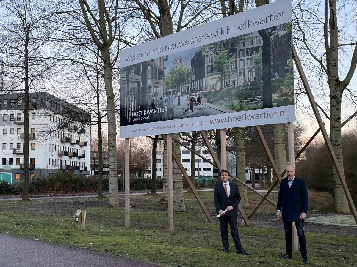 Het woningtekort is groot in NL. We hebben hiervoor Amersfoort toegevoegd aan de lijst van spoorzones om te transformeren naar wonen en 500 mln beschikbaar gesteld.

Goed om een rondleiding door spoorzone Amersfoort te hebben gekregen van oud-collega en wethouder <a href="/RoaldLinde/">Roald van der Linde</a>.