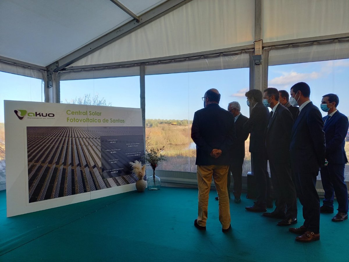 Today in #Montforte, Akuo, has presented the Santas #solar power plant to the Prime Minister <a href="/antoniocostapm/">António Costa</a>, Minister of Environment and Climate Action M. João Pedro Matos Fernandes, and to Secretary of State and Energy, M. <a href="/Joaogalamba/">Joao Galamba</a>.