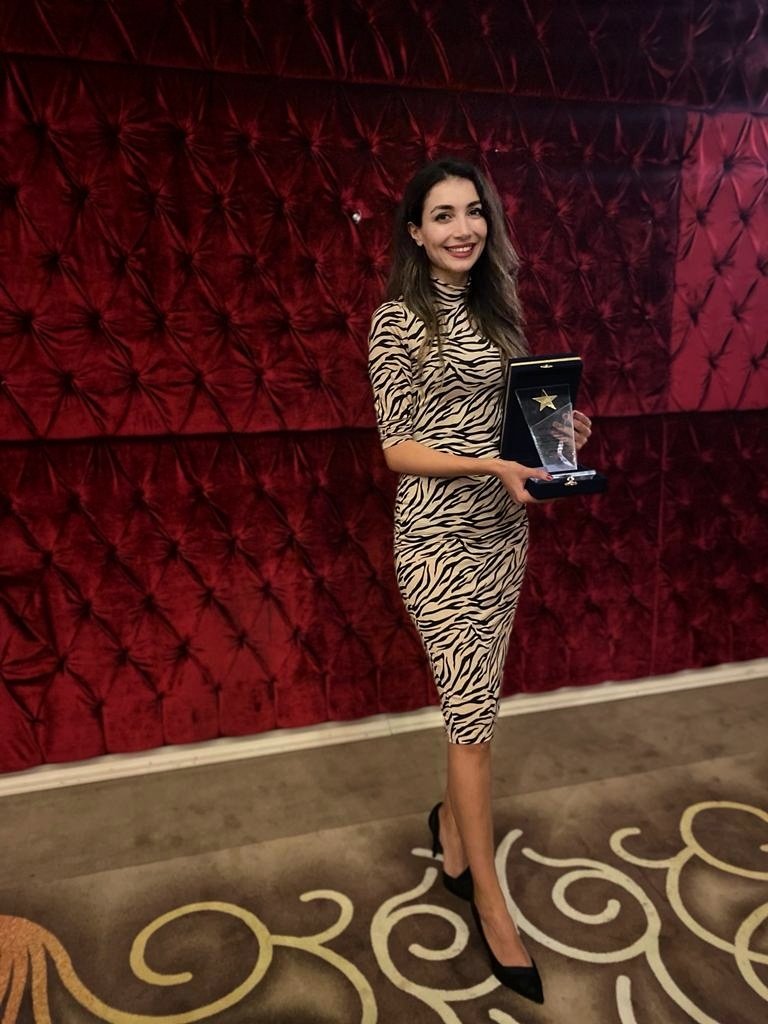 ftmkrdge's tweet photo. Manisa Bahçeşehir Koleji ailesiyle birlikte geçen 6 yıl... Onlarca anı ve bir dolu birikim teşekkürler @AtlDilan @nurdanzorer @fatlihann  ✨✨✨ https://t.co/VQX715yWDE