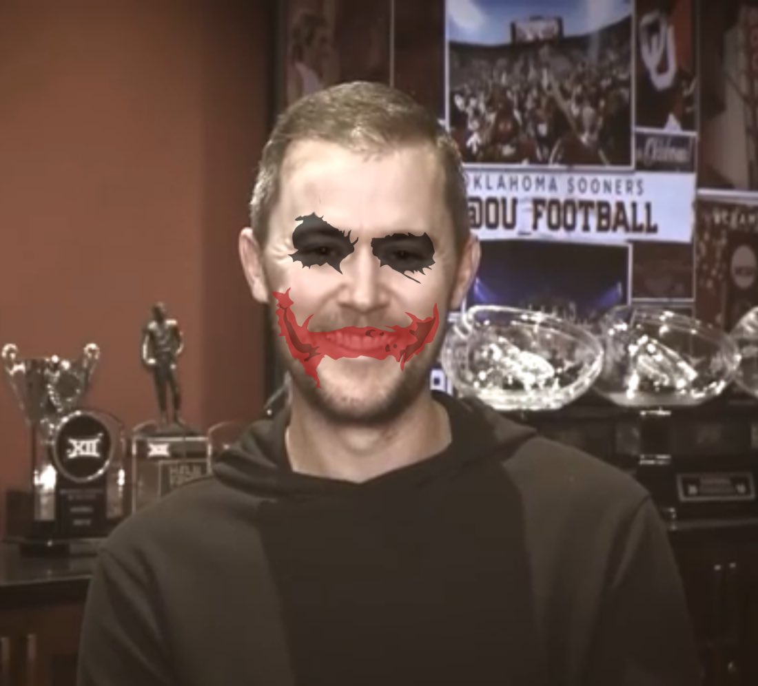 Webbdingus's tweet photo. The Joker at least had a reason for being a piece of shit! @LincolnRiley is just a piece of shit! #LetsGoMichael 🖕🏻🖕🏼🖕🏽🖕🏾🖕🏿 https://t.co/SDCAWLtQwY