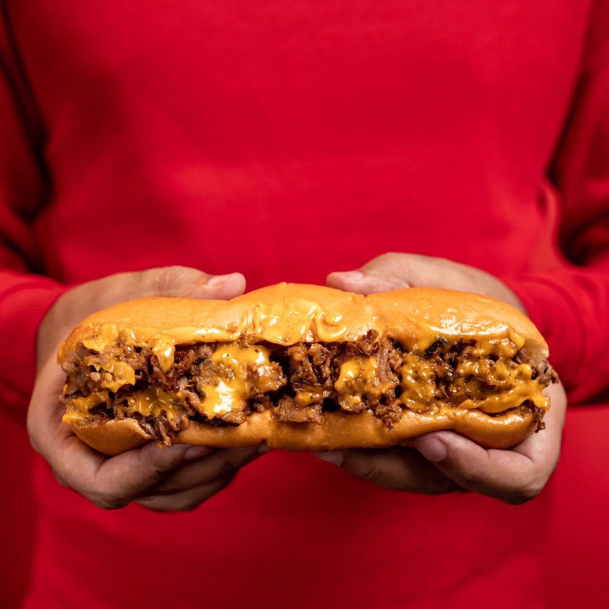 قصة نجاح عميلنا كت لت هي إحدى قصص النجاح الملهمة، إذ سرعان ما أصبح المكان التقاء الأهل والأصدقاء في #موسم_الرياض وهو حالياً المكان الأمثل للتجمع و تناول أشهى وجبات البرغر.
#عملاء_جيديا #kutlet