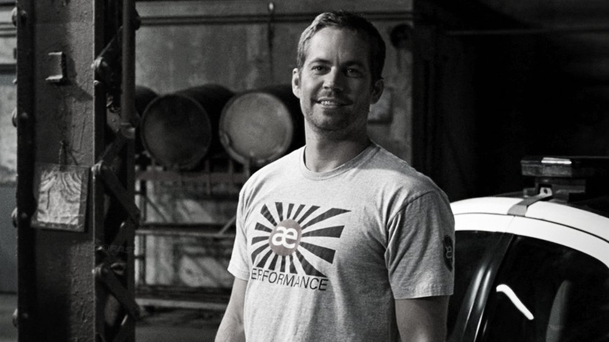 FastFamily's tweet photo. "I get a lot of lines.. My favorite one honestly, is Brian. — I love the fans. If someone comes up to me and they call me Brian, I wanna sit down and talk with them." - #PaulWalker

You'll always be with us.. And you'll always be our Brian. 💙 #ForPaul https://t.co/p8E1BKwGX6