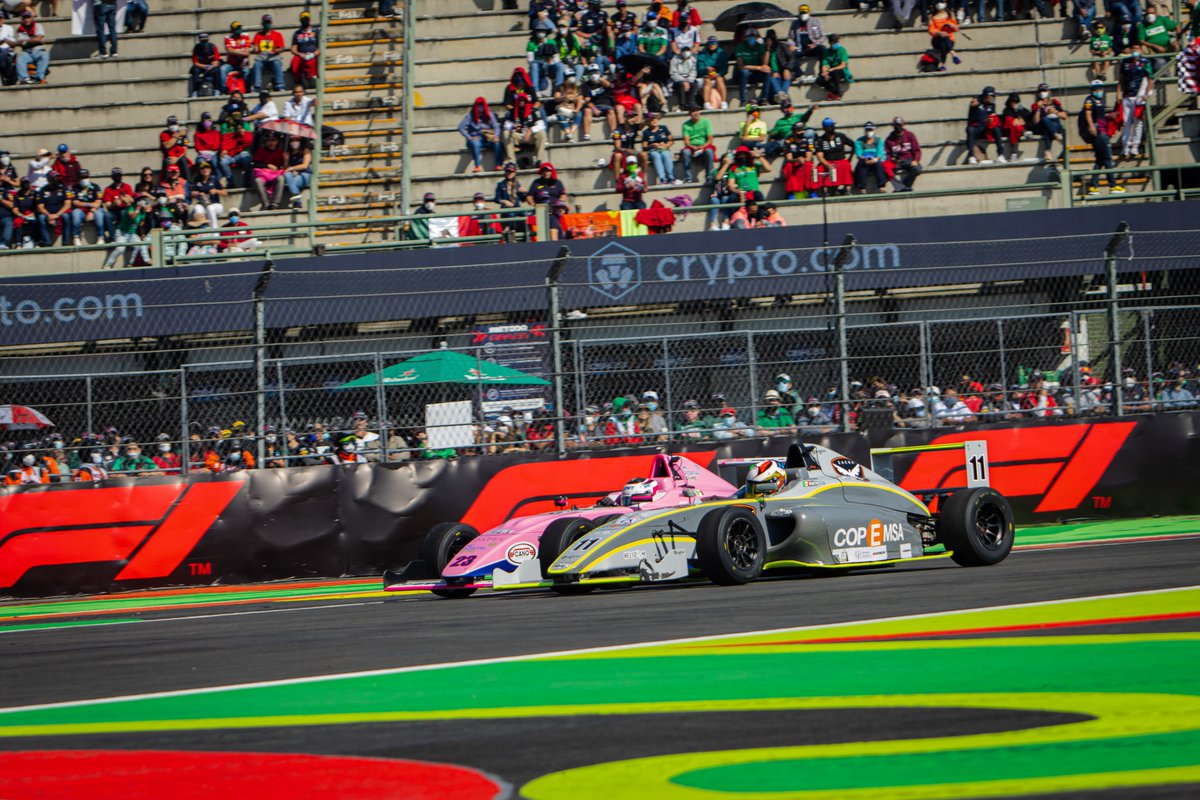 En la pista, las batallas nunca terminan #F4Nacam #XAmorALosMotores🔥