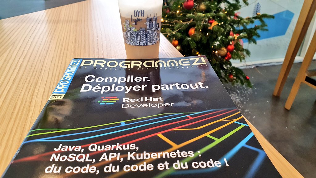 dadideo's tweet image. Coffee time at @OVHcloud ☕
And a good magazine to read 📖
Almost #Christmas 😇🎄

#OVHLyon #Programmez #Kubernetes #DevOps #OVHcloud