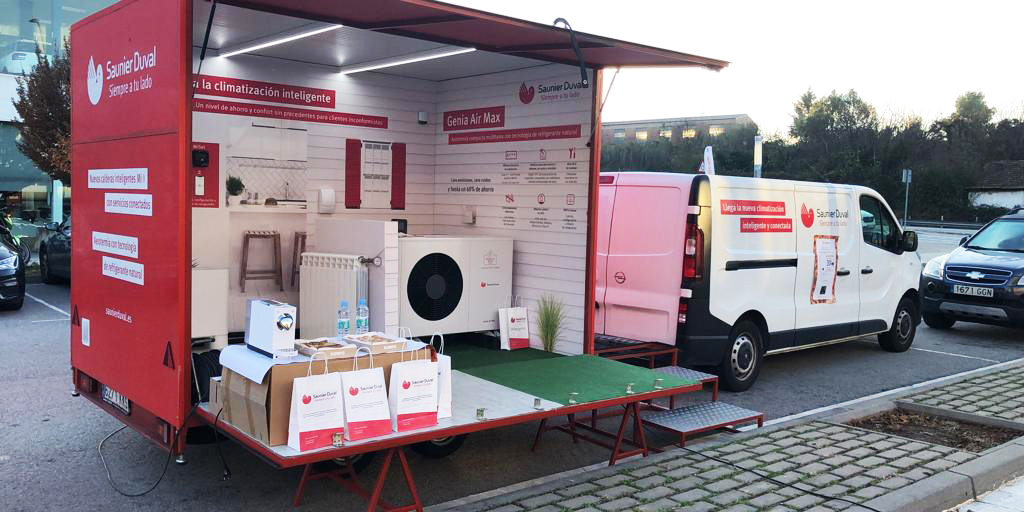 saunierduval's tweet photo. #Instalador, nuestro remolque sigue #OnTheRoad. Hoy paramos en #Sencor (#Manresa) y @LevantiaAAL (#Alicante).

Aprovecha esta oportunidad y visita nuestro showroom itinerante. ¡Te esperamos!

#SiempreATuLado #SaunierDuval https://t.co/3SAiSGcnB0