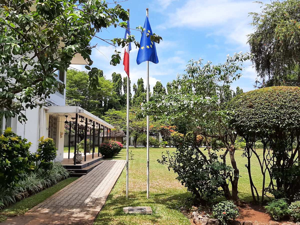 Cette semaine, notre Direction des Relations Internationales est en Tanzanie dans le cadre du vaste projet d'accompagnement des patients &amp; soignants dans la prise en charge du #cancer. 🌍

Une riche 1ère journée avec la visite de l'ambassade et de l'<a href="/akhstanzania/">The Aga Khan Hospital, Dar es Salaam</a> ! ⬇️