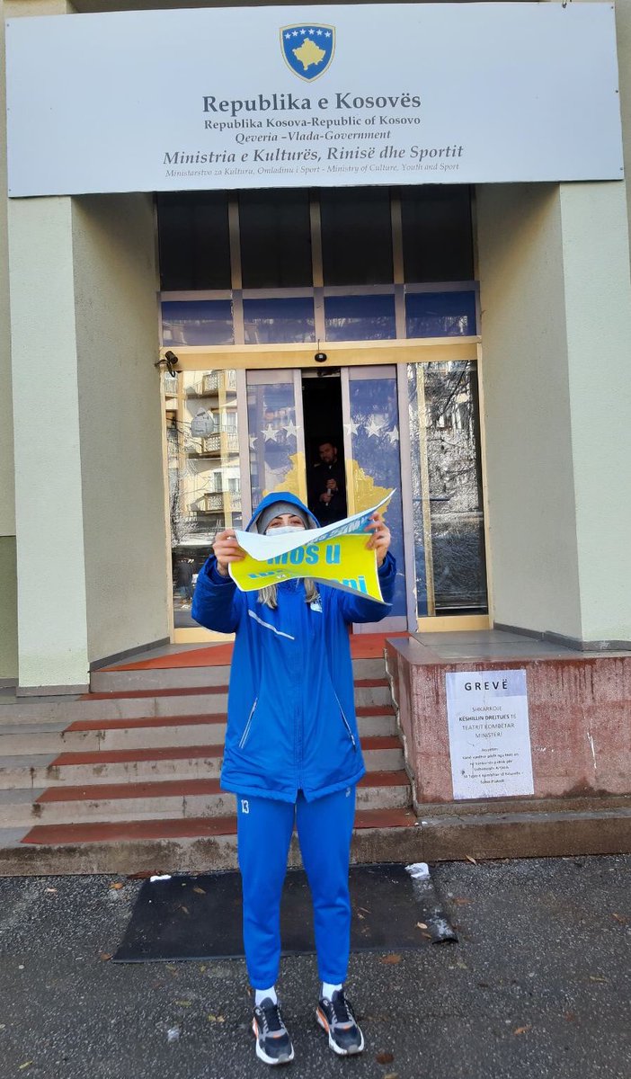 ipekvural's tweet photo. Ben bu işi beceremiyorum ya https://t.co/sGgmNI4gyv