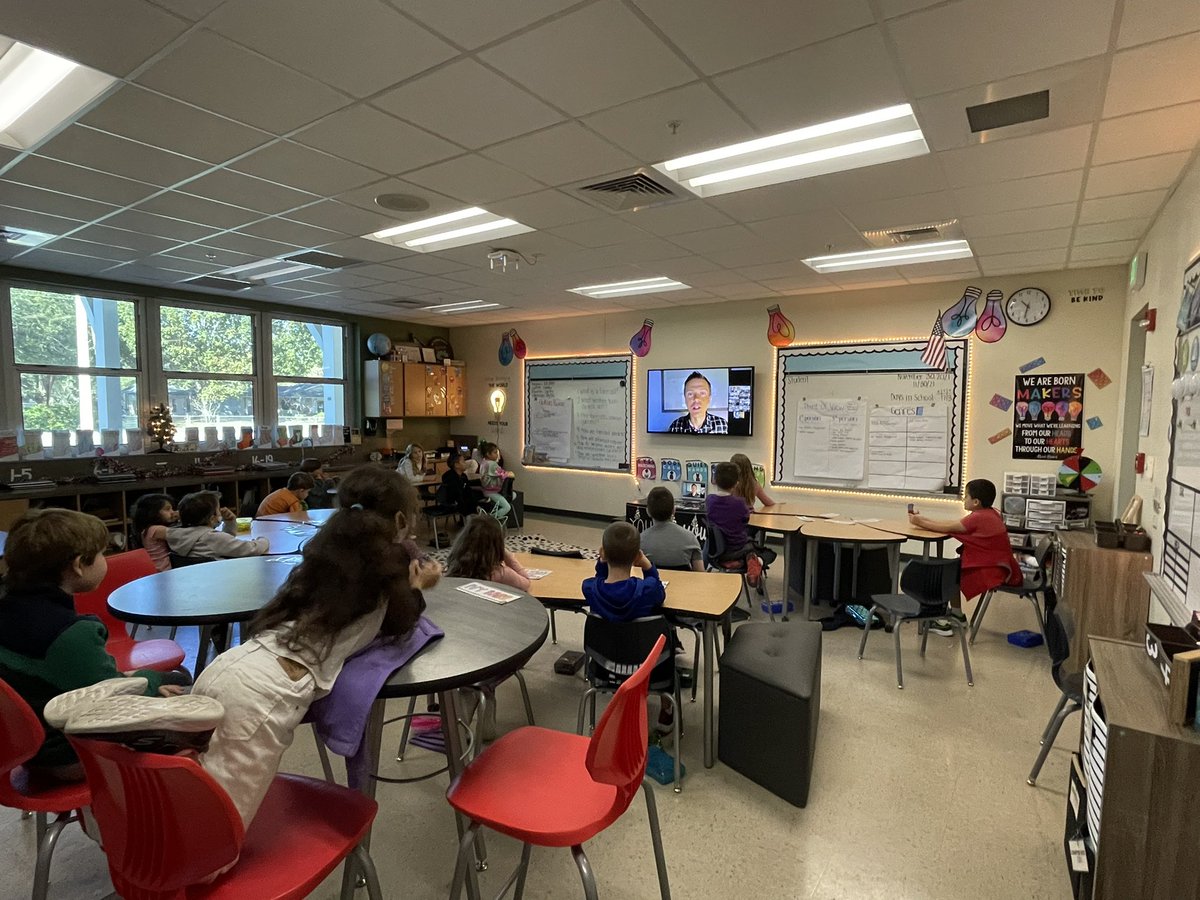 Today we ZOOMed with <a href="/GregDeeWeather/">Greg Dee</a> to learn more about becoming a meteorologist and types of severe weather. His information will help us complete our current weather task of becoming an expert on a type of weather and inventing a new weather safety tool! <a href="/SandersSMES/">Sanders Mem Elementary, Pasco's 1st STEAM Magnet</a> 🌪⛄️⛈