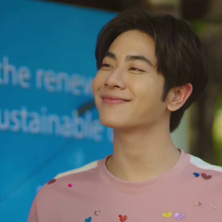 HourlyMixx's tweet photo. start the month with a positivity

#mixxiw #มิก https://t.co/wqwZJA3iGz