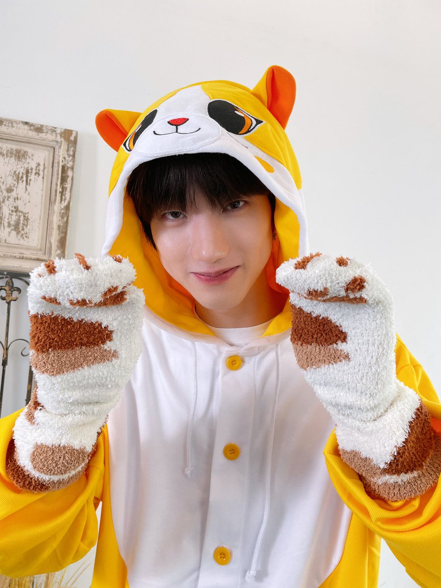 DoyumFans's tweet photo. 12 01 is DoyumFans' birthday.
Please congratulate DoyumFans' birthday ๐๐ฑ
#HappyJasDay https://t.co/rq45Ld8iLr