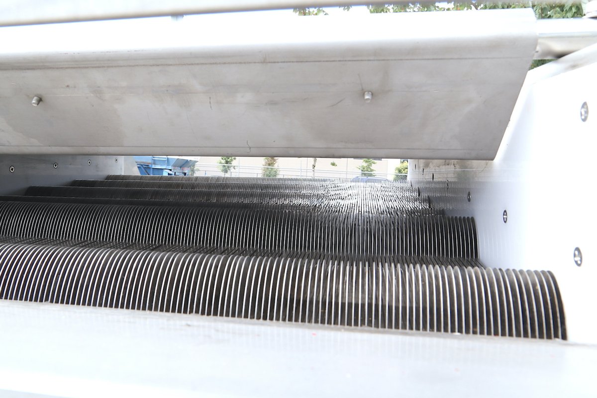 tridenttnz's tweet image. We introduced the Wave Separator a few years ago and it made a huge splash in the industry. It has since become the preferred choice of many wastewater treatment operators for their sustainable sludge treatment. Efficiency is king. ow.ly/CXRi50GZOrl #WWTP #sludge