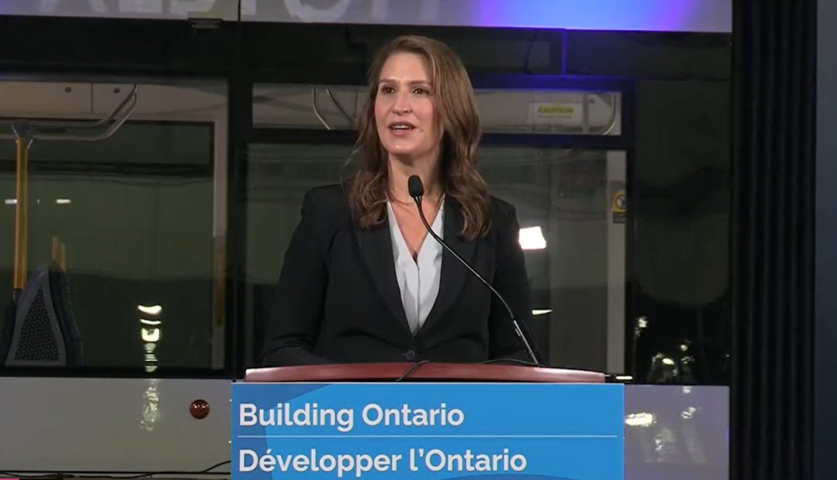 SHouleDrapeau's tweet photo. La ministre des Transports, Caroline Mulroney, annonce que le gouvernement de l’Ontario accorde 171 millions de $ pour la remise à neuf de 94 wagons du réseau GO Transit à l’usine Alstom de Thunder Bay. #icino #onpoli #onrc https://t.co/VPDe7bYnoH